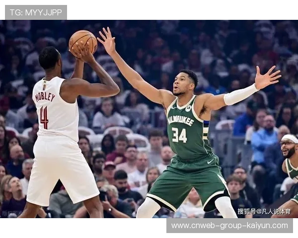 字母哥37+8空砍！火箭末节强袭完成绝地反击