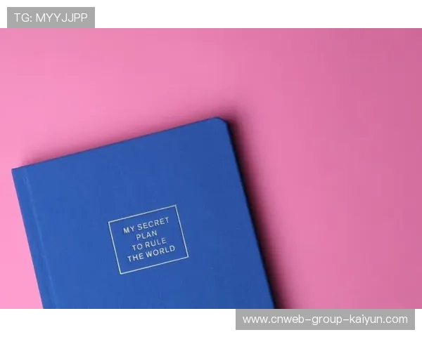 巴黎三人组的小范围迂回：制造巨大压力的品牌策略