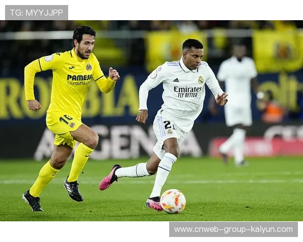 皇马训练罗德里戈连过三人引队友欢呼